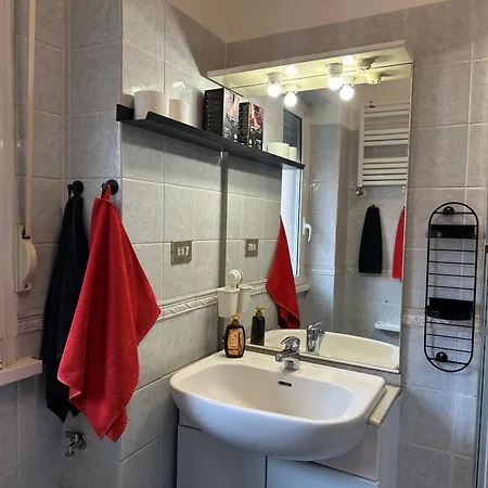 Metro A Apartamento *